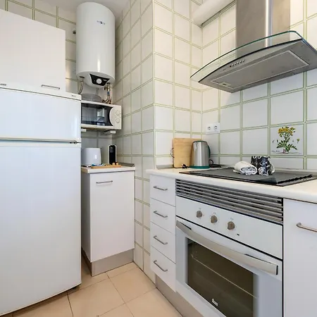 Ct Apartment *