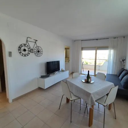 Ct Apartment *